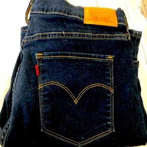 Levi’s 724 high rise straight size 32